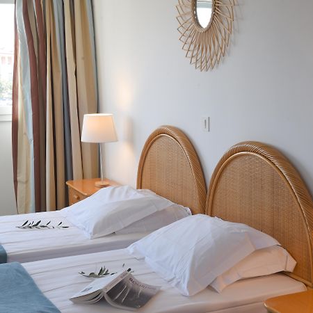 Hotel Le Tilbury Порто-Веккьо Экстерьер фото