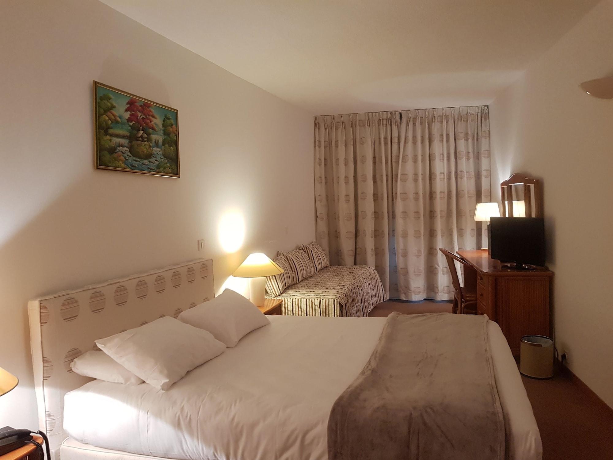 Hotel Le Tilbury Порто-Веккьо Экстерьер фото
